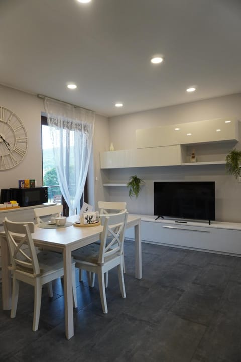 TV and multimedia, Balcony/Terrace, Dining area, pet friendly