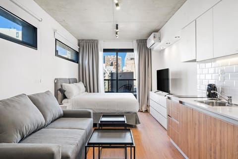 Bed, TV and multimedia, Kitchen or kitchenette, room service, air conditioner