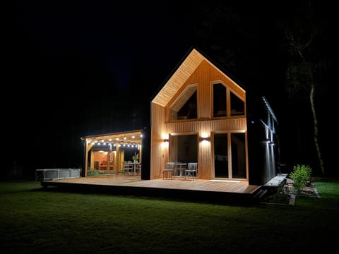 Property building, Night