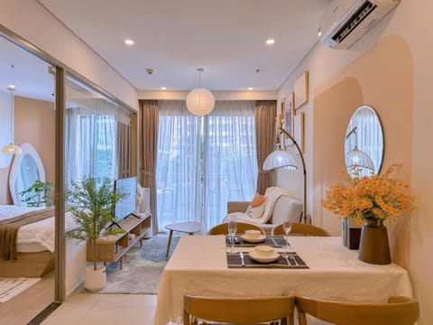 Living room, air conditioner
