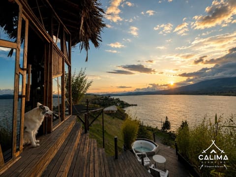 Day, Natural landscape, View (from property/room), Balcony/Terrace, Lake view, Mountain view, River view, Sunrise, Sunset