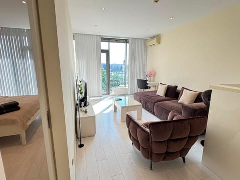 TV and multimedia, View (from property/room), Balcony/Terrace, Living room