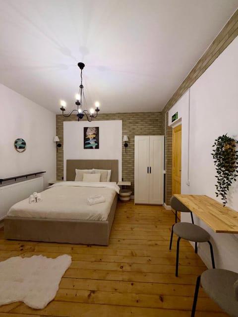 Bed, Living room, Bedroom, wardrobe