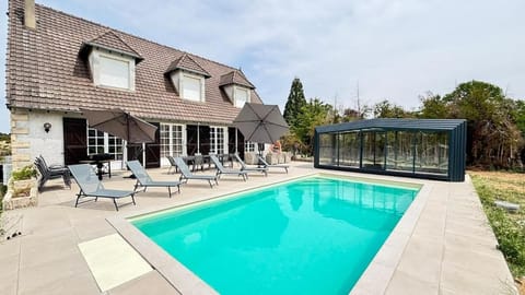 Garden, Pool view, Swimming pool, sunbed