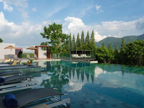 Pool view, Swimming pool