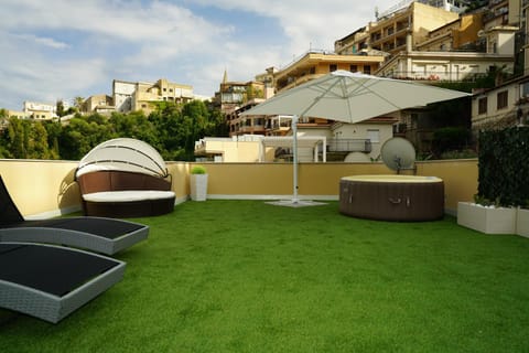 Patio, Garden, Hot Tub, View (from property/room), Balcony/Terrace, sunbed