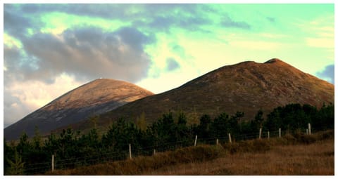 Nearby landmark, Natural landscape