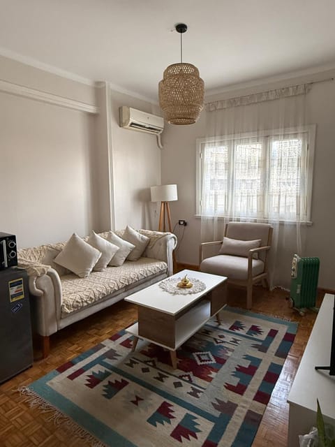TV and multimedia, Living room, City view, City view, hair dryier, microwave, air conditioner, air conditioner