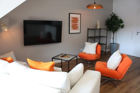 TV and multimedia, Living room, Photo of the whole room, Seating area