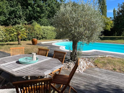 Garden, Swimming pool