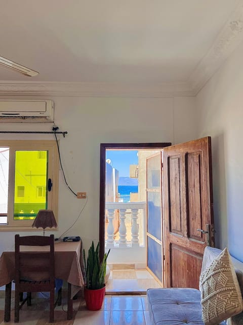 Natural landscape, View (from property/room), Balcony/Terrace, Sea view