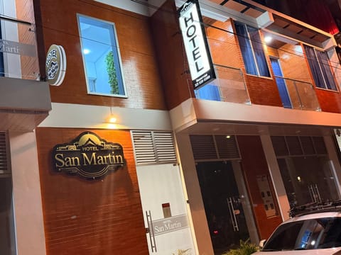 Night, Property logo or sign, Street view
