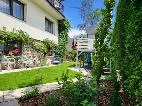 Property building, Garden view
