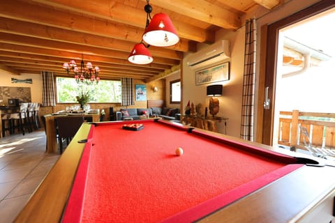 Les flocons Chalet in Notre-Dame-de-Bellecombe