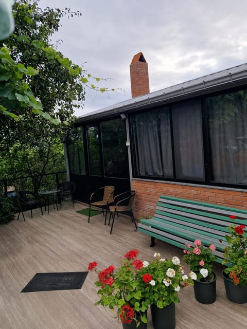 Patio, Garden