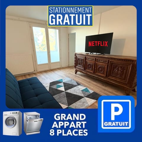 TV and multimedia, Living room, Seating area, heating, internet