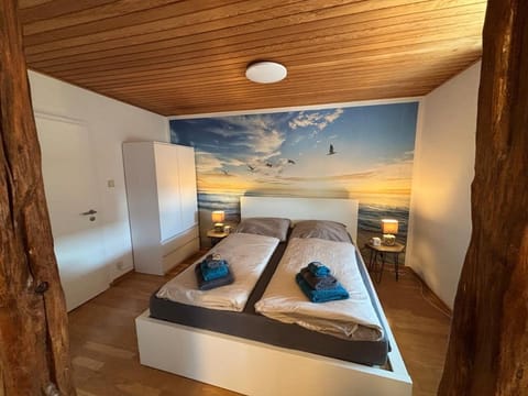Bed, Bedroom