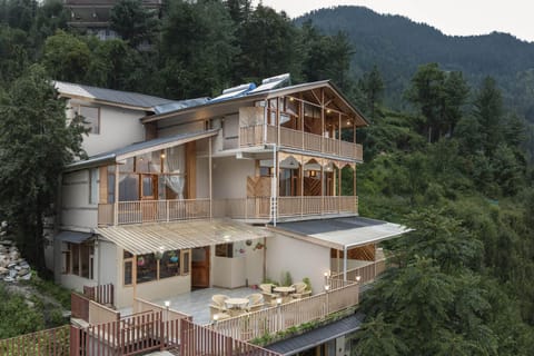 Property building, Natural landscape, View (from property/room), Balcony/Terrace, Mountain view