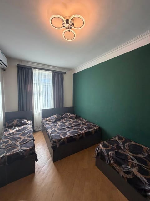 Bed, Photo of the whole room, Bedroom, air conditioner
