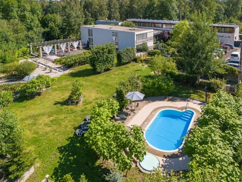 Bird's eye view, Garden, Swimming pool