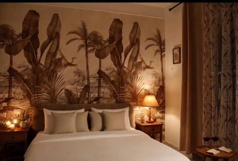 Bed, Decorative detail, Bedroom