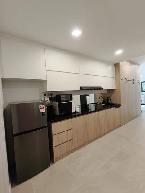 Coffee/tea facilities, Kitchen or kitchenette, Kitchen or kitchenette, stove, toaster
