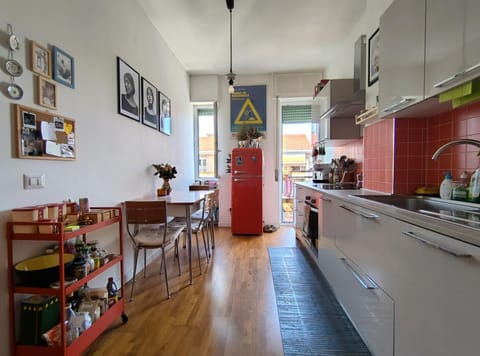 Kitchen or kitchenette, Dining area, dishwasher, oven, stove