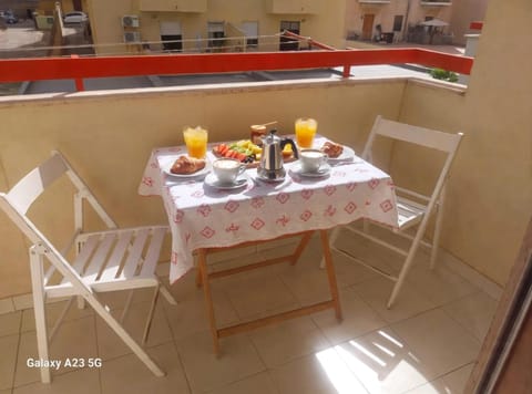 Food and drinks, Food, Breakfast