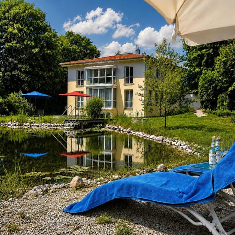 View (from property/room), Spa and wellness centre/facilities, Pool view, Swimming pool