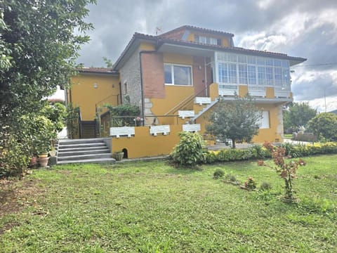 Property building, Garden, Garden view