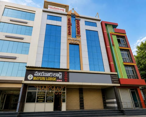 Property building, Entertainment