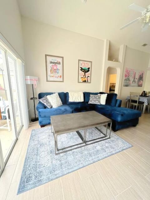 Clermont Vacation Homes by DWS Vacation House in Four Corners