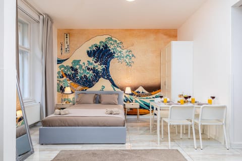 Bed, Living room, Dining area, Bedroom