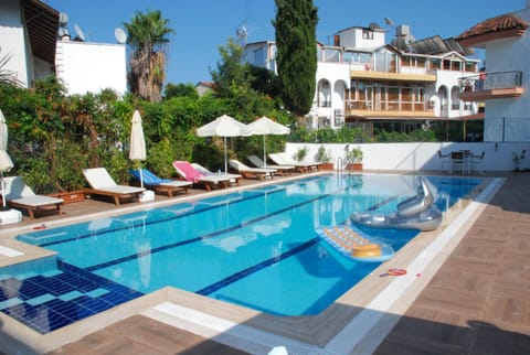 Pool view, Sports