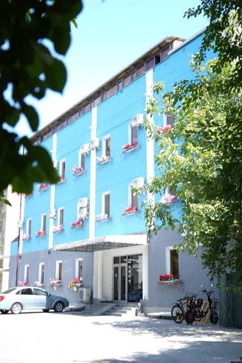 Property building, Parking