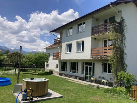 Natural landscape, Summer, Hot Tub, Inner courtyard view