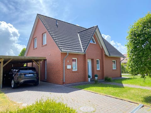 Property building, Parking