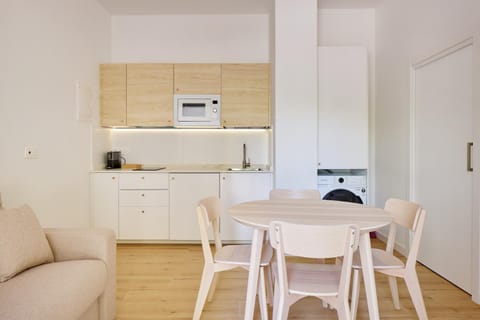 Kitchen or kitchenette, Living room, Dining area