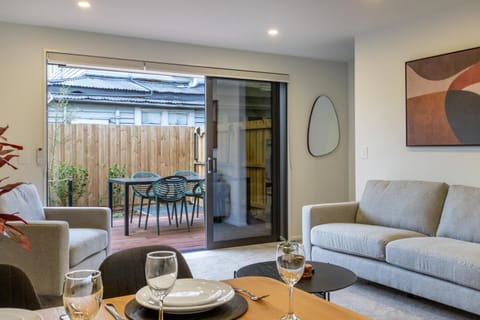 Patio, Living room, Seating area, Dining area