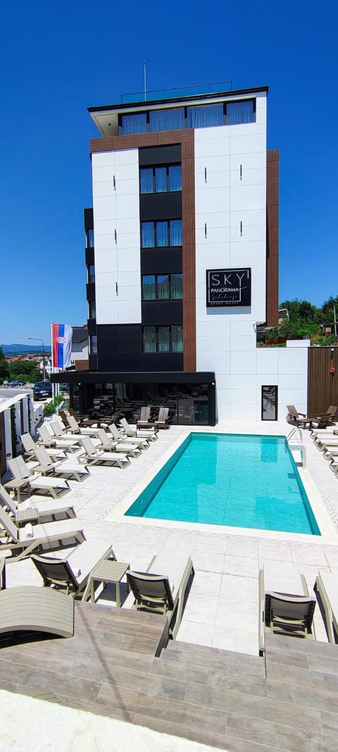 Property building, Swimming pool