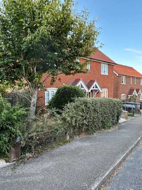 Property building, Street view