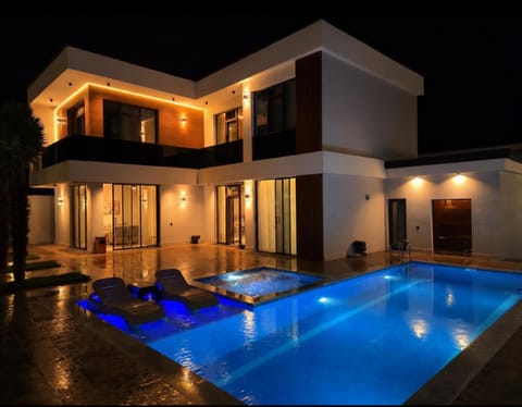 Property building, Night, Balcony/Terrace