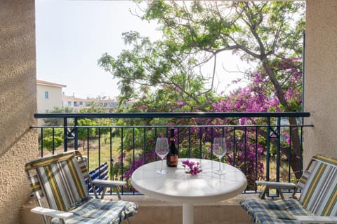 Patio, View (from property/room), Balcony/Terrace