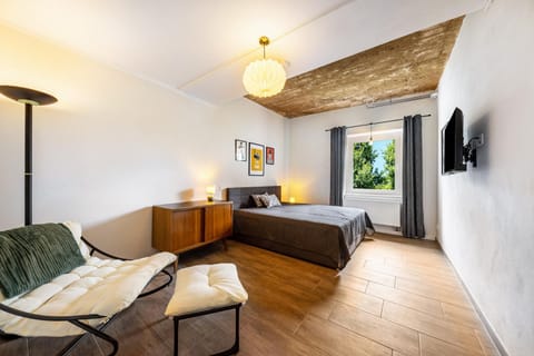 Living room, Bedroom