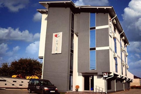 Property building, Parking