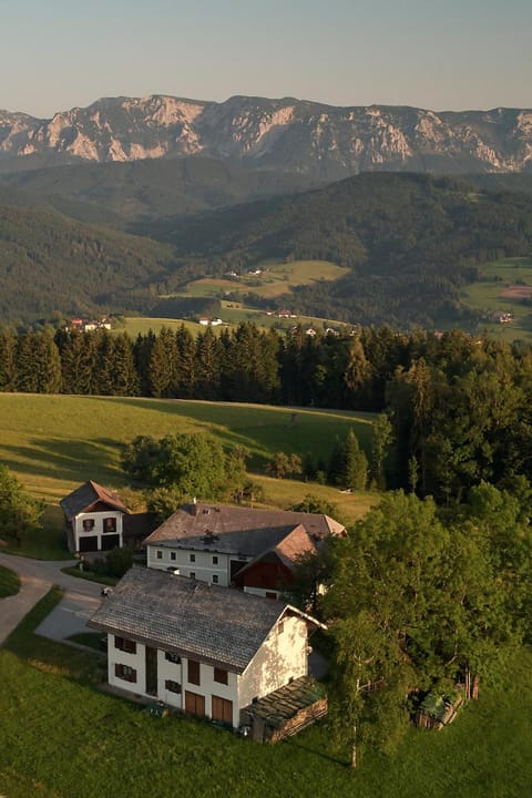 Bird's eye view, Mountain view