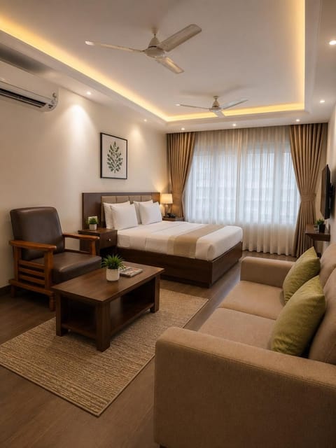 Bed, TV and multimedia, Photo of the whole room, Seating area, air conditioner