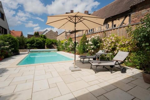 Balcony/Terrace, Pool view, Swimming pool
