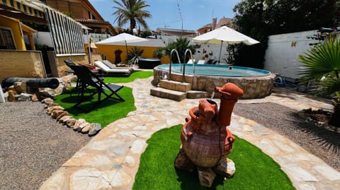 Garden, Balcony/Terrace, Swimming pool