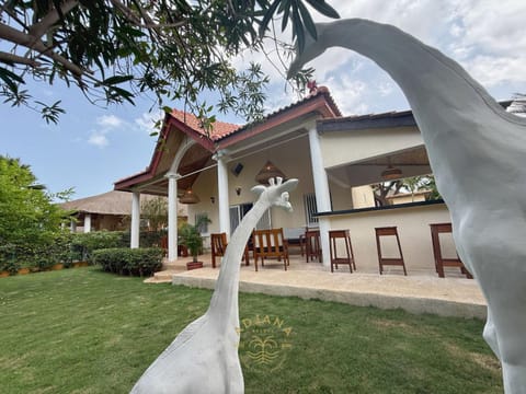 Property building, Garden view